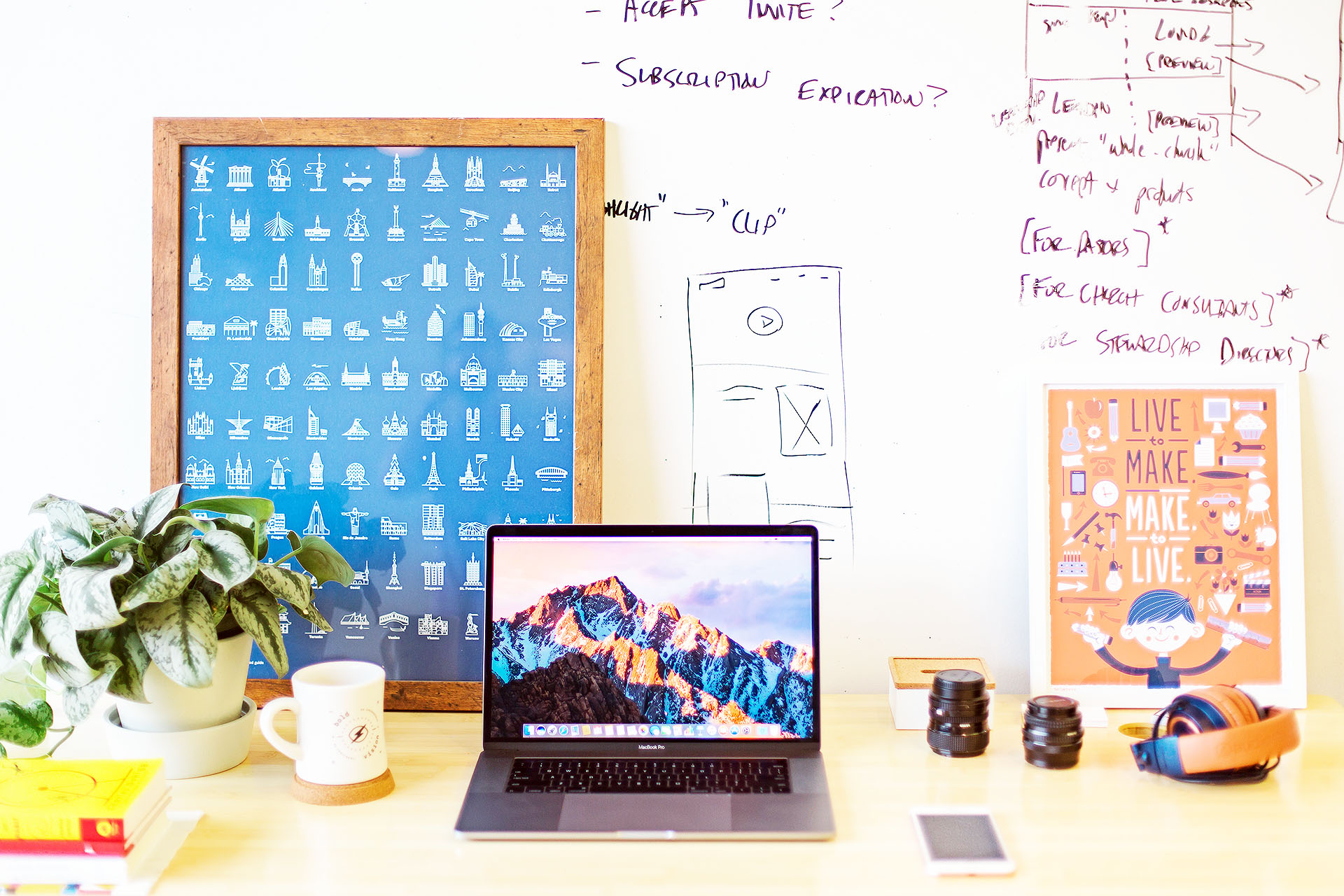 How to avoid social media burnout - image of laptop on a desk